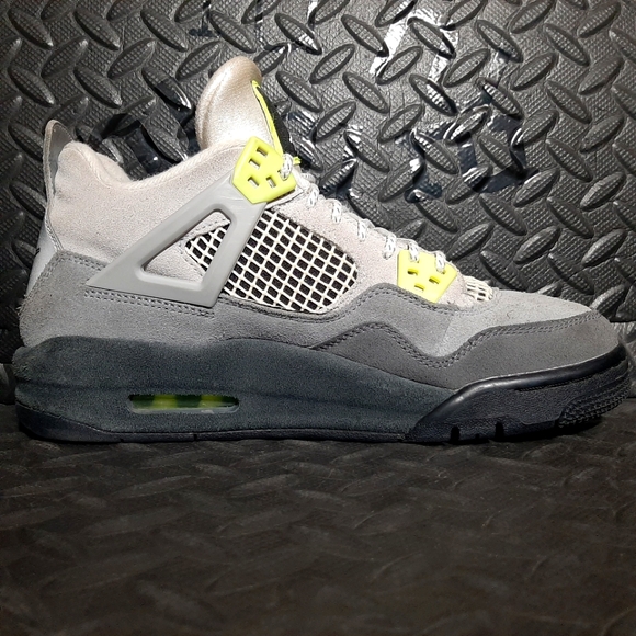 Air Jordan 4 Retro SE GS 'Neon 95' CT5343-007 size 7y - Picture 4 of 12